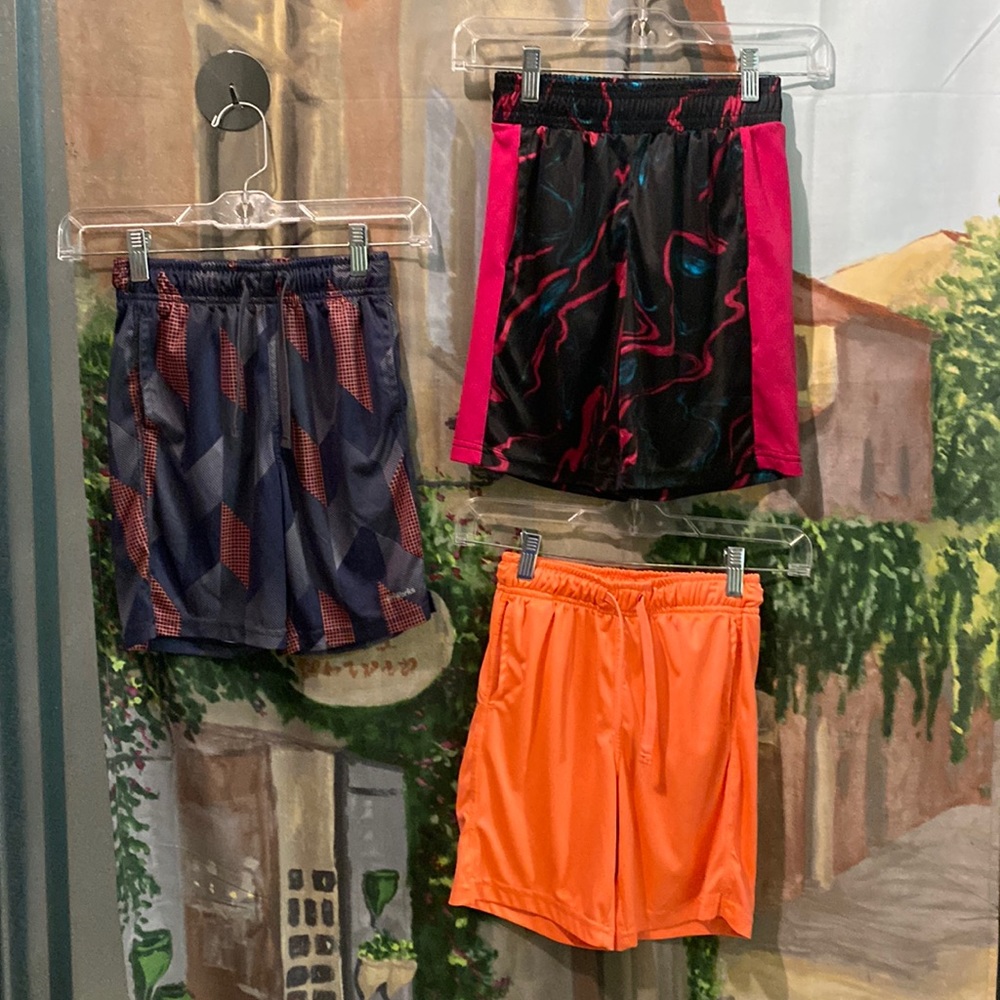 3 pairs of athletic shorts size m(8)